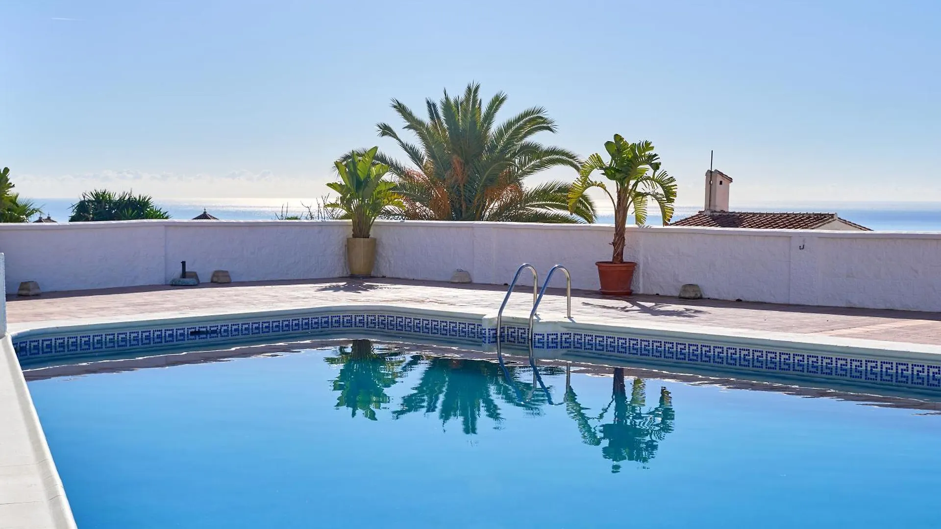 Sea View Capistrano Nerja Apartment