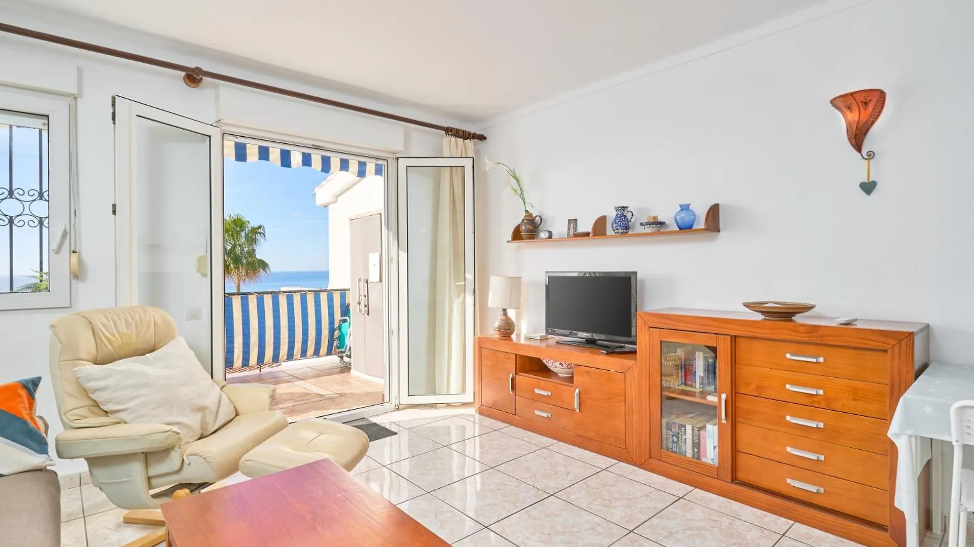 Sea View Capistrano Nerja Apartment